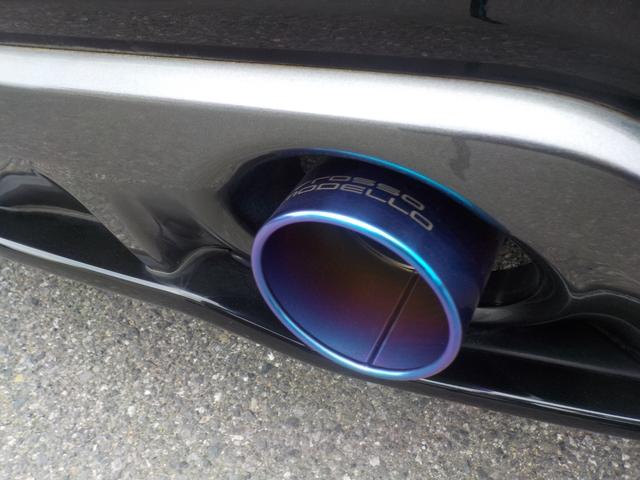 左右出しロッソモデロマフラー♪