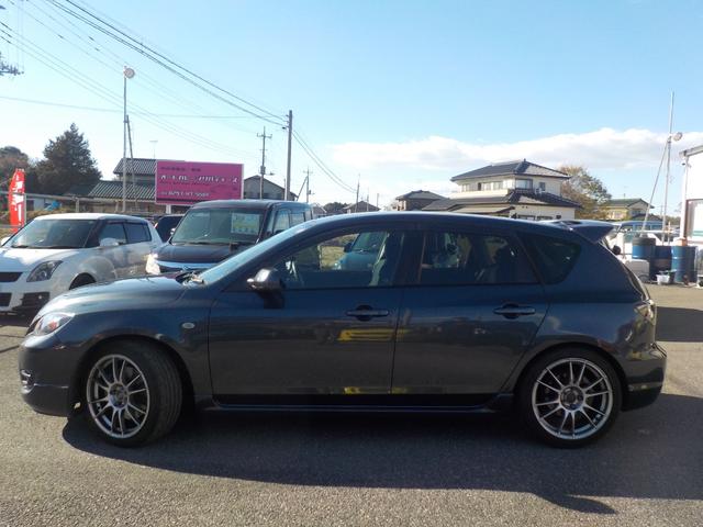 マツダスピードアクセラ ベースグレード　Ｂカメラ　ＤＶＤ　ＥＴＣ　ナビ　ターボ　ＤＳＣ　電動格納ミラー　アドバンスキー　オートエアコン　キーレスエントリー　セキュリティ　ＡＢＳ　ＨＤＤナビ（9枚目）