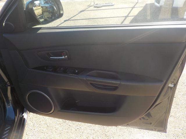 マツダスピードアクセラ ベースグレード　Ｂカメラ　ＤＶＤ　ＥＴＣ　ナビ　ターボ　ＤＳＣ　電動格納ミラー　アドバンスキー　オートエアコン　キーレスエントリー　セキュリティ　ＡＢＳ　ＨＤＤナビ（57枚目）