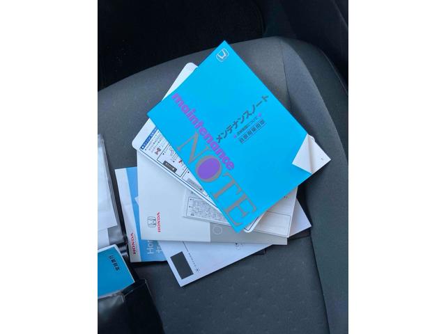 フィット ｅ：ＨＥＶベーシック　ドライブレコーダー　バックカメラ　ナビ　クリアランスソナー　オートクルーズコントロール　衝突被害軽減システム　オートライト　ＬＥＤヘッドランプ　スマートキー　電動格納ミラー　ＣＶＴ　盗難防止システム（30枚目）