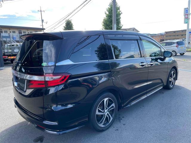 オデッセイ Ｇ・エアロパッケージ　両側パワースライドドア　インターナビ　地デジＴＶ　バックカメラ　ＥＴＣ　ｉＰｏｄ　ＵＳＢ　ＨＤＭＩ　あんしんパッケージ　クルコン　ＬＥＤオートライト　ＬＥＤルームランプ　ミラーヒーター　スマートキー（6枚目）