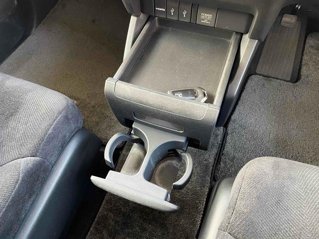 オデッセイ Ｇ・エアロパッケージ　両側パワースライドドア　インターナビ　地デジＴＶ　バックカメラ　ＥＴＣ　ｉＰｏｄ　ＵＳＢ　ＨＤＭＩ　あんしんパッケージ　クルコン　ＬＥＤオートライト　ＬＥＤルームランプ　ミラーヒーター　スマートキー（46枚目）