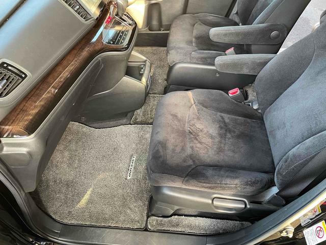 オデッセイ Ｇ・エアロパッケージ　両側パワースライドドア　インターナビ　地デジＴＶ　バックカメラ　ＥＴＣ　ｉＰｏｄ　ＵＳＢ　ＨＤＭＩ　あんしんパッケージ　クルコン　ＬＥＤオートライト　ＬＥＤルームランプ　ミラーヒーター　スマートキー（48枚目）