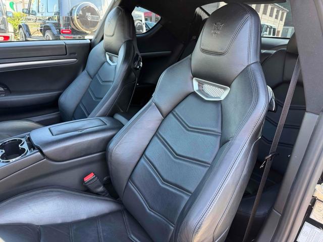 グラントゥーリズモ スポーツ MCオートシフト 車高調 中間パイプ EBM Fr21インチRr22インチ 左ハンドル バックカメラ カロッツェリアナビ クリアランスソナー オートライト CD DVD Bluetooth(50枚目)