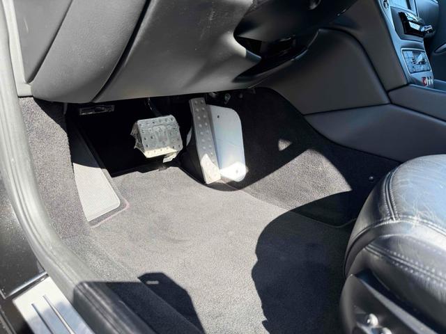 グラントゥーリズモ スポーツ MCオートシフト 車高調 中間パイプ EBM Fr21インチRr22インチ 左ハンドル バックカメラ カロッツェリアナビ クリアランスソナー オートライト CD DVD Bluetooth(54枚目)