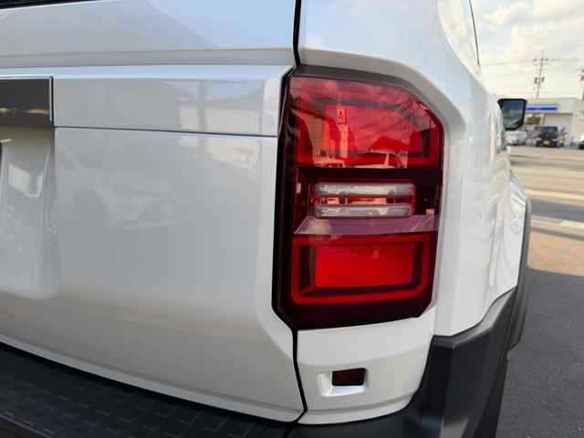 ランドクルーザー２５０ ＶＸ　サンルーフ　デジタルインナーミラー　パノラマビューモニター　ソナー　アダプティブクルーズコントロール　レーンアシスト　パワーシート　衝突軽減システム　ナビ　地デジＴＶ　Ｂｌｕｅｔｏｏｔｈ　オートライト（19枚目）