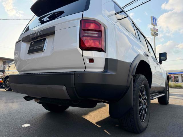 ランドクルーザー２５０ ＶＸ　サンルーフ　デジタルインナーミラー　パノラマビューモニター　ソナー　アダプティブクルーズコントロール　レーンアシスト　パワーシート　衝突軽減システム　ナビ　地デジＴＶ　Ｂｌｕｅｔｏｏｔｈ　オートライト（25枚目）