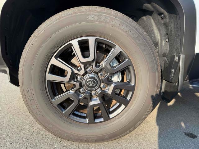 ランドクルーザー２５０ ＶＸ　サンルーフ　デジタルインナーミラー　パノラマビューモニター　ソナー　アダプティブクルーズコントロール　レーンアシスト　パワーシート　衝突軽減システム　ナビ　地デジＴＶ　Ｂｌｕｅｔｏｏｔｈ　オートライト（27枚目）