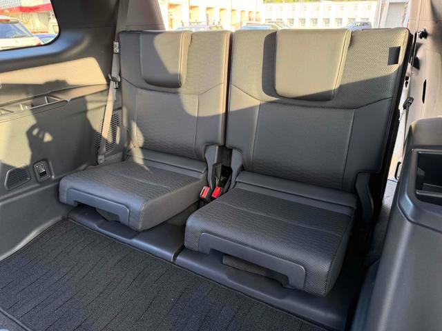 ランドクルーザー２５０ ＶＸ　サンルーフ　デジタルインナーミラー　パノラマビューモニター　ソナー　アダプティブクルーズコントロール　レーンアシスト　パワーシート　衝突軽減システム　ナビ　地デジＴＶ　Ｂｌｕｅｔｏｏｔｈ　オートライト（72枚目）