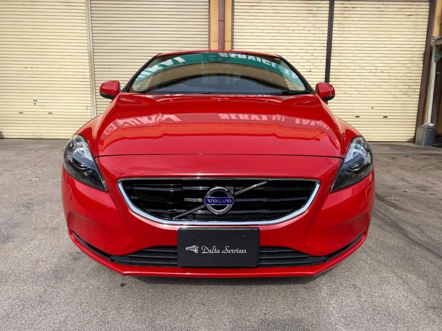 Ｖ４０ Ｄ４　オートライト　シートヒーター　クリアランスソナー　ＥＴＣ　アイドリングストップ　１７インチホイール　Ｂｌｕｅｔｏｏｔｈ　皮シート（3枚目）