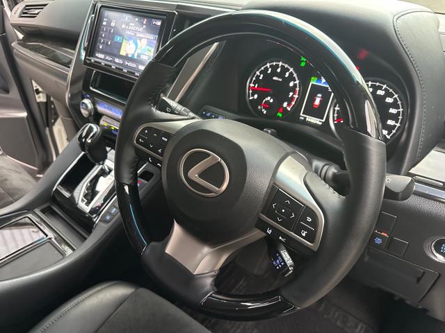 アルファード ２．５Ｓ　Ｃパッケージ　・ＬＭ３５０仕様・コンプリートカー・２０インチＡＷ・車高調・三眼・ＬＥＤテール・両側スラ・９インチナビ・１３インチモニター・ナビ・ＴＶ・ＢＴ・ＨＤＭＩ・Ｂカメラ・ＥＴＣ・Ｐゲート（42枚目）