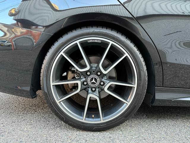 Ｃクラス Ｃ１８０アバンギャルド　ＡＭＧライン　記録簿９枚・Ｃ４３仕様・ＫＷ製車高調・１９インチ・パナメリカーナグリル・エアコンエアベント・ＡＭＧエアロ＆アルミ＆エンブレム・ハンコック２０２４年製タイヤ・キー２本完備・レーダーセーフティパッケージ（24枚目）