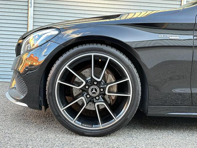 Ｃクラス Ｃ１８０アバンギャルド　ＡＭＧライン　記録簿９枚・Ｃ４３仕様・ＫＷ製車高調・１９インチ・パナメリカーナグリル・エアコンエアベント・ＡＭＧエアロ＆アルミ＆エンブレム・ハンコック２０２４年製タイヤ・キー２本完備・レーダーセーフティパッケージ（25枚目）