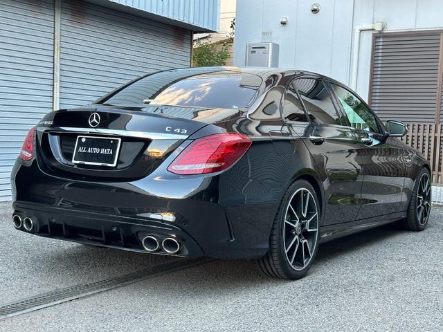 Ｃクラス Ｃ１８０アバンギャルド　ＡＭＧライン　記録簿９枚・Ｃ４３仕様・ＫＷ製車高調・１９インチ・パナメリカーナグリル・エアコンエアベント・ＡＭＧエアロ＆アルミ＆エンブレム・ハンコック２０２４年製タイヤ・キー２本完備・レーダーセーフティパッケージ（30枚目）