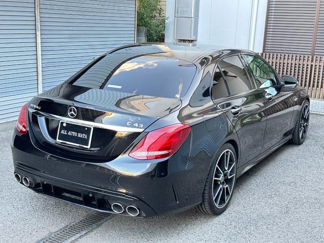 Ｃクラス Ｃ１８０アバンギャルド　ＡＭＧライン　記録簿９枚・Ｃ４３仕様・ＫＷ製車高調・１９インチ・パナメリカーナグリル・エアコンエアベント・ＡＭＧエアロ＆アルミ＆エンブレム・ハンコック２０２４年製タイヤ・キー２本完備・レーダーセーフティパッケージ（33枚目）