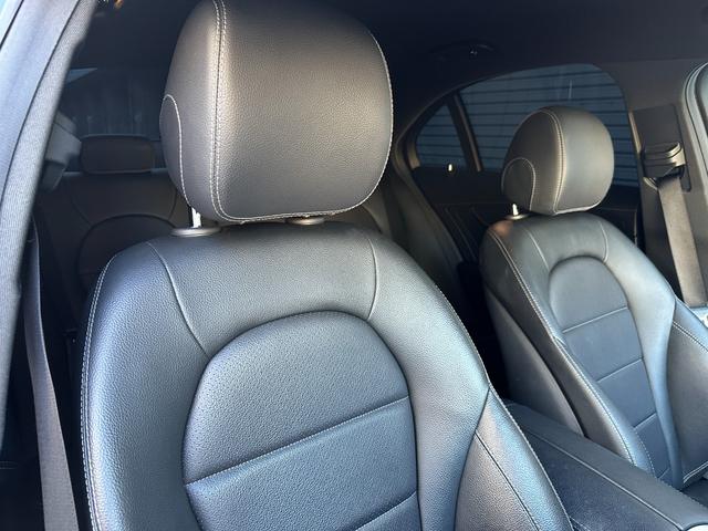 Ｃクラス Ｃ１８０アバンギャルド　ＡＭＧライン　記録簿９枚・Ｃ４３仕様・ＫＷ製車高調・１９インチ・パナメリカーナグリル・エアコンエアベント・ＡＭＧエアロ＆アルミ＆エンブレム・ハンコック２０２４年製タイヤ・キー２本完備・レーダーセーフティパッケージ（53枚目）