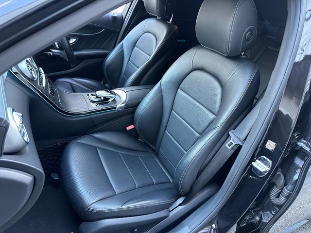 Ｃクラス Ｃ１８０アバンギャルド　ＡＭＧライン　記録簿９枚・Ｃ４３仕様・ＫＷ製車高調・１９インチ・パナメリカーナグリル・エアコンエアベント・ＡＭＧエアロ＆アルミ＆エンブレム・ハンコック２０２４年製タイヤ・キー２本完備・レーダーセーフティパッケージ（58枚目）