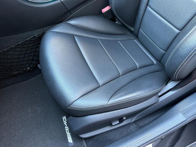 Ｃクラス Ｃ１８０アバンギャルド　ＡＭＧライン　記録簿９枚・Ｃ４３仕様・ＫＷ製車高調・１９インチ・パナメリカーナグリル・エアコンエアベント・ＡＭＧエアロ＆アルミ＆エンブレム・ハンコック２０２４年製タイヤ・キー２本完備・レーダーセーフティパッケージ（60枚目）