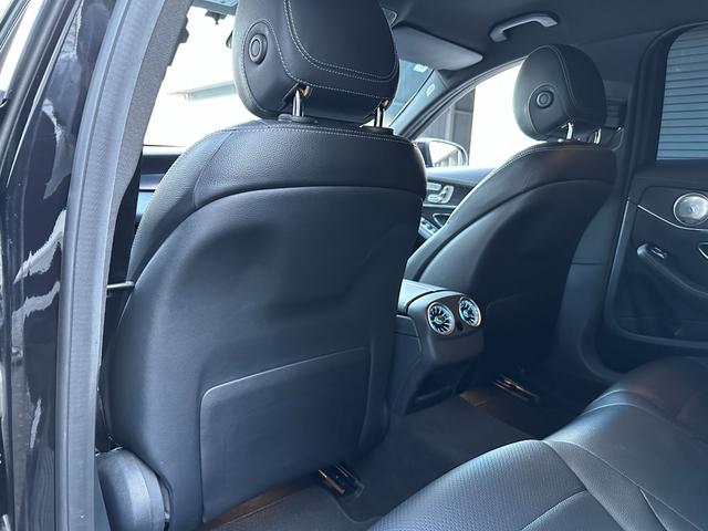 Ｃクラス Ｃ１８０アバンギャルド　ＡＭＧライン　記録簿９枚・Ｃ４３仕様・ＫＷ製車高調・１９インチ・パナメリカーナグリル・エアコンエアベント・ＡＭＧエアロ＆アルミ＆エンブレム・ハンコック２０２４年製タイヤ・キー２本完備・レーダーセーフティパッケージ（62枚目）