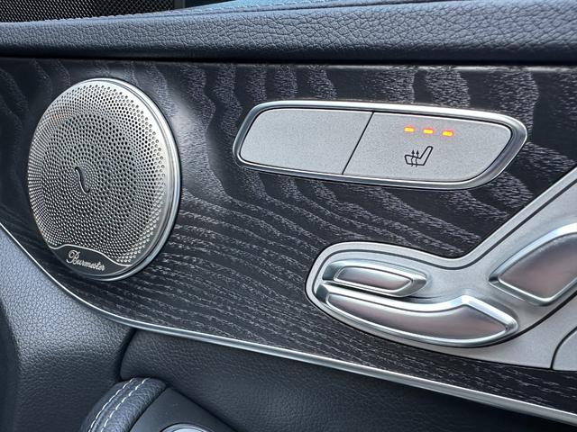 Ｃクラス Ｃ１８０アバンギャルド　ＡＭＧライン　記録簿９枚・Ｃ４３仕様・ＫＷ製車高調・１９インチ・パナメリカーナグリル・エアコンエアベント・ＡＭＧエアロ＆アルミ＆エンブレム・ハンコック２０２４年製タイヤ・キー２本完備・レーダーセーフティパッケージ（73枚目）