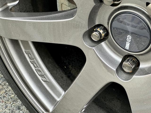 ジェイド ハイブリッドＸ　・ＬＥＤヘッドライト・エンケイ１９ＡＷ・柿本マフラー・ローダウン・シーケンシャルウインカ・ホンダセンシング・リモコンスターター・純ナビ・ＢＴ・ＴＶ・Ｂカメラ・デジタルミラー・サイドカメラ・ハーフレザー（16枚目）