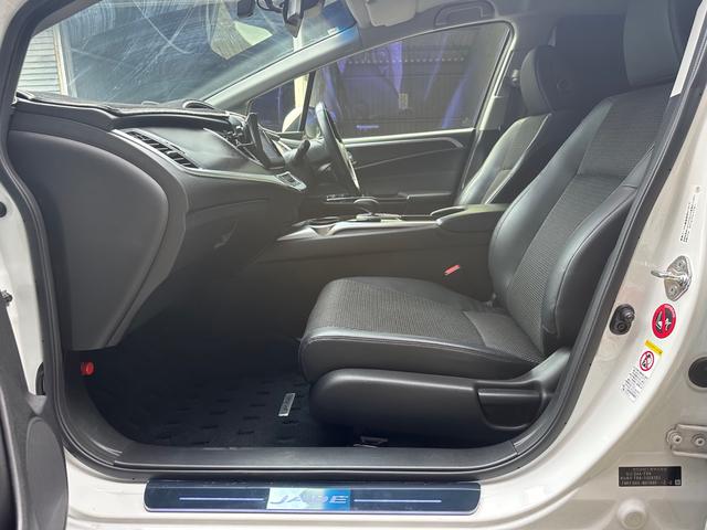 ジェイド ハイブリッドＸ　・ＬＥＤヘッドライト・エンケイ１９ＡＷ・柿本マフラー・ローダウン・シーケンシャルウインカ・ホンダセンシング・リモコンスターター・純ナビ・ＢＴ・ＴＶ・Ｂカメラ・デジタルミラー・サイドカメラ・ハーフレザー（46枚目）