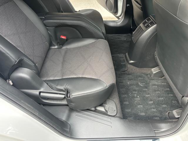 ジェイド ハイブリッドＸ　・ＬＥＤヘッドライト・エンケイ１９ＡＷ・柿本マフラー・ローダウン・シーケンシャルウインカ・ホンダセンシング・リモコンスターター・純ナビ・ＢＴ・ＴＶ・Ｂカメラ・デジタルミラー・サイドカメラ・ハーフレザー（52枚目）