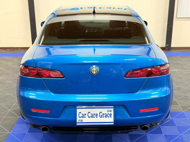 アルファ159 2.2 JTS ディスティンクティブ 色替車(8枚目)