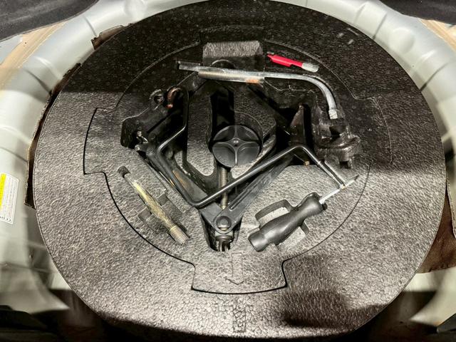 アルファ159 2.2 JTS ディスティンクティブ 色替車(23枚目)