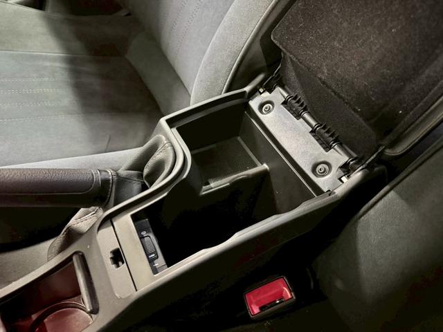 アルファ159 2.2 JTS ディスティンクティブ 色替車(41枚目)