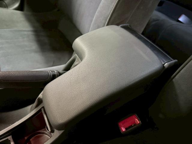 アルファ159 2.2 JTS ディスティンクティブ 色替車(42枚目)