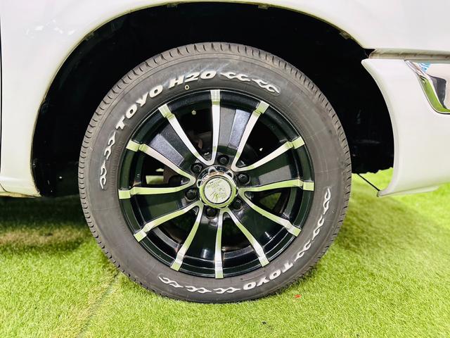 日産 ダットサンピックアップ キングキャブ AX サンルーフ メッキ