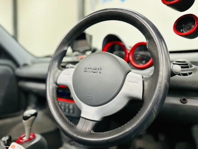 スマートロードスター クーペ　車検付き　ターボ　社外オーディオ　社外ナビ　社外スピーカー　ＥＴＣ　レザーシート　脱着式ハードトップ（27枚目）