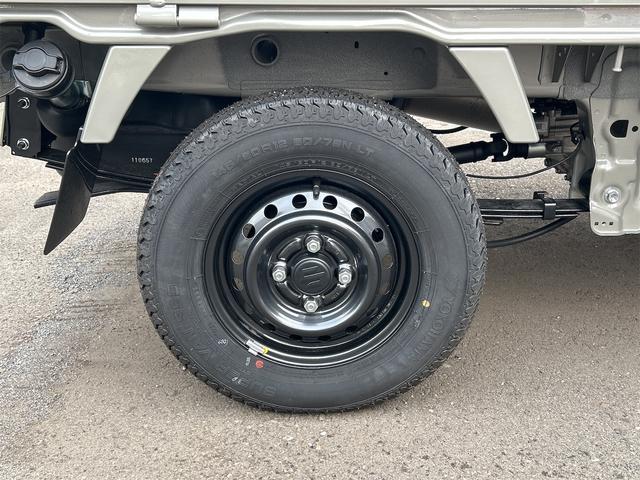 スーパーキャリイ Ｘリミテッド　Ｘリミテッド　４ＷＤ　登録済み未使用車　スズキセーフティサポート　ＬＥＤヘッドランプ　オートライト　キーレスエントリー　パワーウインドウ　電動格納ミラー　オーバーヘッドシェルフ　プライバシーガラス（20枚目）
