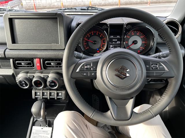 ジムニー ＸＣ　ＸＣ　４ＷＤ　登録済み未使用車　ターボ　４ＡＴ　スズキセーフティサポート　キーレスエントリー　ＬＥＤヘッドランプ　オートライト　ヘッドライトウォッシャー　電動格納ミラー　プライバシーガラス（15枚目）