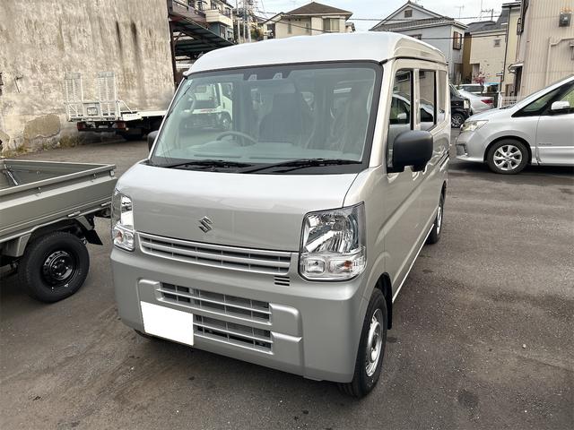 エブリイ ＰＡリミテッド　ＰＡリミテッド　登録済み未使用車　ＣＶＴ　スズキセーフティサポート　パワーウインドウ　キーレスエントリー　オーバーヘッドシェルフ　プライバシーガラス　オートライト　クリアランスソナー　盗難警報装置（7枚目）