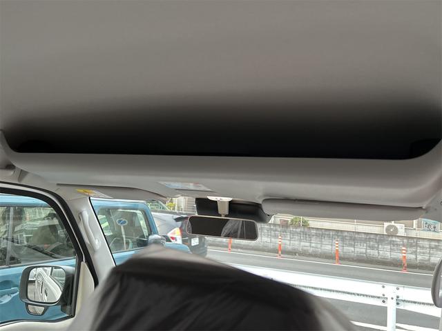 エブリイ ＰＡリミテッド　ＰＡリミテッド　登録済み未使用車　ＣＶＴ　スズキセーフティサポート　パワーウインドウ　キーレスエントリー　オーバーヘッドシェルフ　プライバシーガラス　オートライト　クリアランスソナー　盗難警報装置（12枚目）