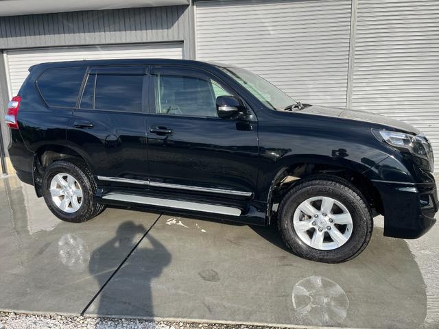 ランドクルーザープラド TX Lパッケージ TX Lパッケージ 4WD モデリスタエアロ 本革シート 純正ナビ フロント.サイド.バックカメラ オートクルーズコントロール シートヒーター スマートキー×2 電動パワーシート 2本出マフラー(4枚目)