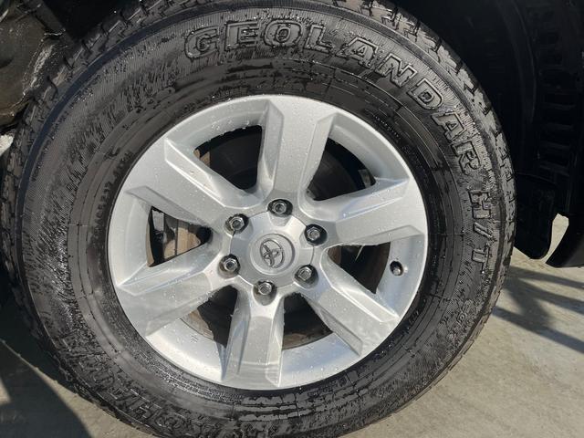 ランドクルーザープラド TX Lパッケージ TX Lパッケージ 4WD モデリスタエアロ 本革シート 純正ナビ フロント.サイド.バックカメラ オートクルーズコントロール シートヒーター スマートキー×2 電動パワーシート 2本出マフラー(13枚目)