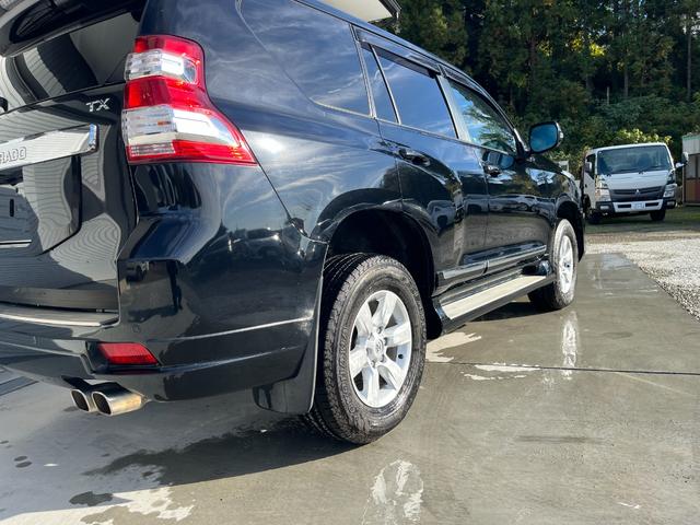 ランドクルーザープラド TX Lパッケージ TX Lパッケージ 4WD モデリスタエアロ 本革シート 純正ナビ フロント.サイド.バックカメラ オートクルーズコントロール シートヒーター スマートキー×2 電動パワーシート 2本出マフラー(26枚目)