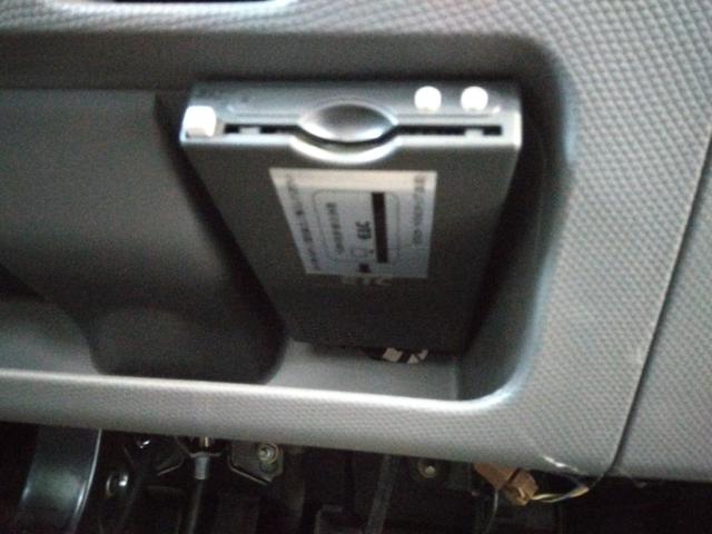 キューブ トラビス　検２年　ワンセグ　ＥＴＣ　ＭＴモード　社外アルミ　キーレス（28枚目）