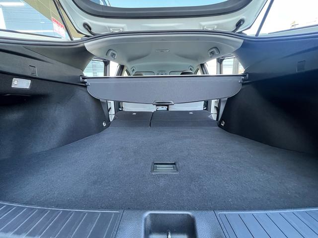 プリウス Ｓツーリングセレクション　アルパイン９インチナビＴＶ、バックモニター、ＥＴＣ，トヨタセーフティーセンス、レーダークルーズコントロール、シートヒーター、Ｐスタート皮シート、ＡＢＳ，エアバック、アルミホイール、モデリスタ（68枚目）