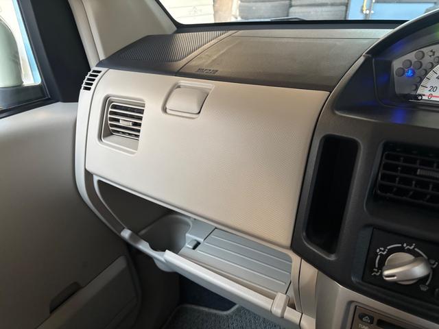 ｅＫワゴン プレミアムエディション　エアコン／パワーウィンドウ／パワーステアリング／運転席エアバッグ／助手席エアバッグ／キーレスエントリー／ベンチシート／フルフラット（6枚目）