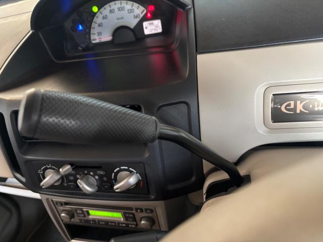 ｅＫワゴン プレミアムエディション　エアコン／パワーウィンドウ／パワーステアリング／運転席エアバッグ／助手席エアバッグ／キーレスエントリー／ベンチシート／フルフラット（22枚目）