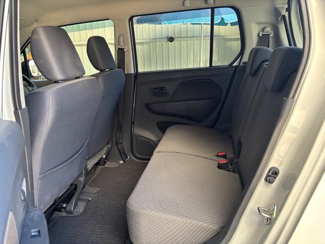 ワゴンＲ ＦＸ－Ｅ　エネチャージ／レーダーブレーキサポート／アイドリングストップ／キーレスエントリー／シートヒーター／ＥＴＣ／ＢｌｕｅＴｏｏｔｈ／ナビ／フルフラット（7枚目）