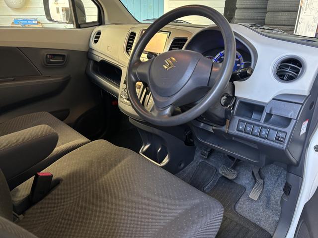 ワゴンＲ ＦＸ－Ｅ　エネチャージ／レーダーブレーキサポート／アイドリングストップ／キーレスエントリー／シートヒーター／ＥＴＣ／ＢｌｕｅＴｏｏｔｈ／ナビ／フルフラット（10枚目）