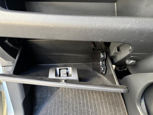 ワゴンＲ ＦＸ－Ｅ　エネチャージ／レーダーブレーキサポート／アイドリングストップ／キーレスエントリー／シートヒーター／ＥＴＣ／ＢｌｕｅＴｏｏｔｈ／ナビ／フルフラット（44枚目）