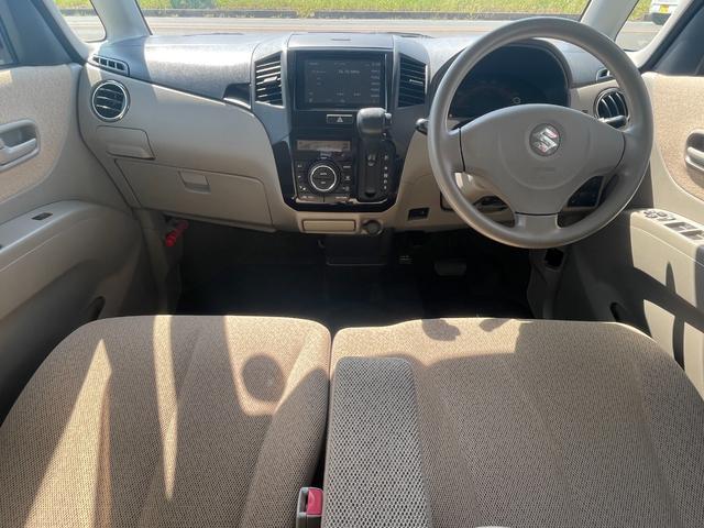 パレット Ｘ　４ＷＤ　ターボ　両側スライドドア　バックカメラ　アップルカープレイ　　スマートキー　ＡＴ　盗難防止システム　ＡＢＳ　衝突安全ボディ　エアコン　パワーステアリング　パワーウィンドウ　運転席エアバッグ（4枚目）