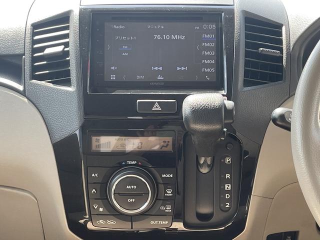 パレット Ｘ　４ＷＤ　ターボ　両側スライドドア　バックカメラ　アップルカープレイ　　スマートキー　ＡＴ　盗難防止システム　ＡＢＳ　衝突安全ボディ　エアコン　パワーステアリング　パワーウィンドウ　運転席エアバッグ（6枚目）