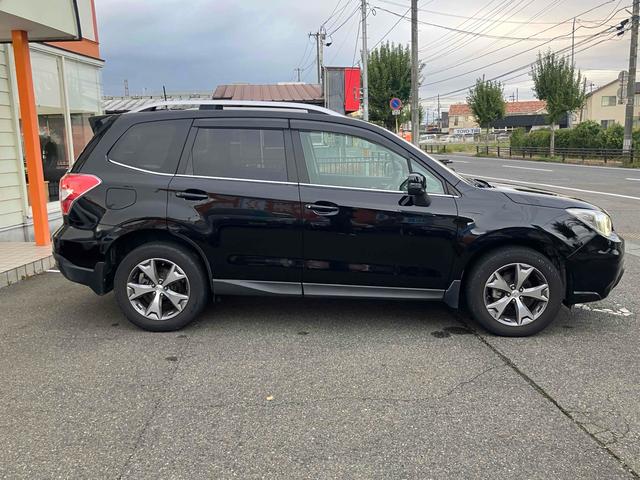 フォレスター X-ブレイク 4WD 車検R9年8月まで ETC バックカメラ オートクルーズコントロール パワーシート 衝突被害軽減システム ナビ TV オートライト HID アルミホイール スマートキー アイドリングストップ(15枚目)